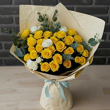 Букет цветов из:  Розы в Кожве