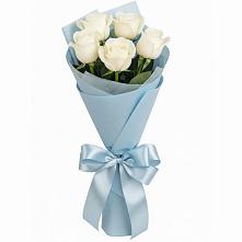 Букет 5 Белых роз Проуд в Кожве