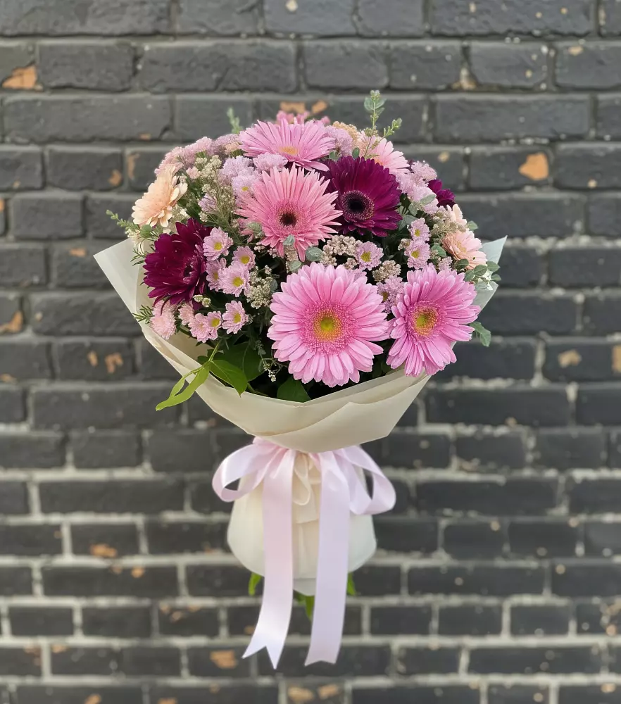 Букет цветов из: Герберы и Хризантемы в Кожве