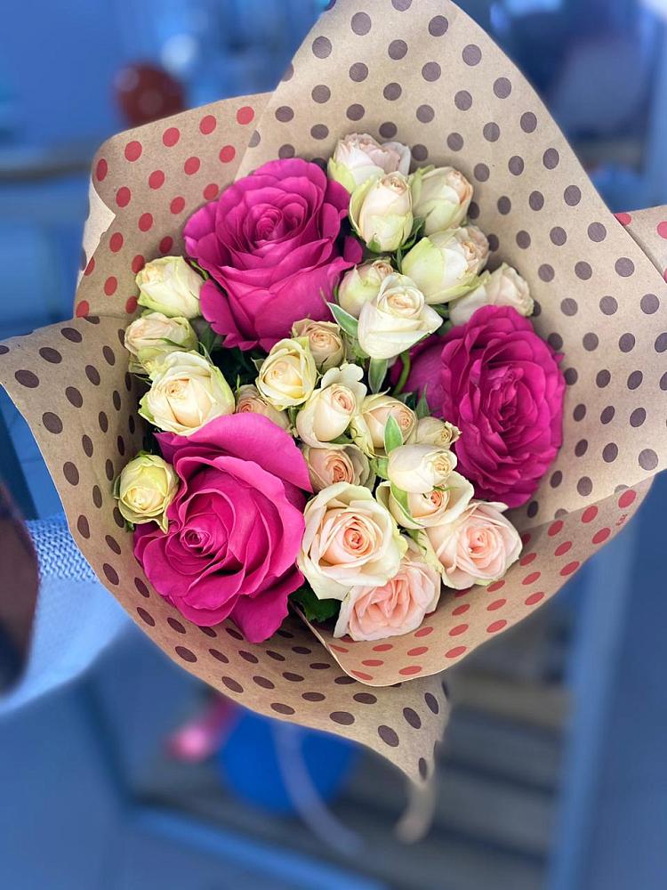 Букет цветов из: Розы в Кожве