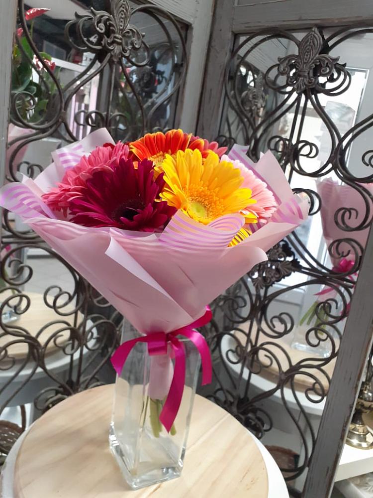 Букет цветов из: Герберы в Кожве