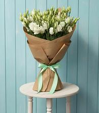 Букет цветов из:  Лизиантусы в Кожве