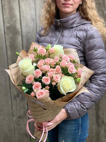 Букет цветов из: Розы в Кожве