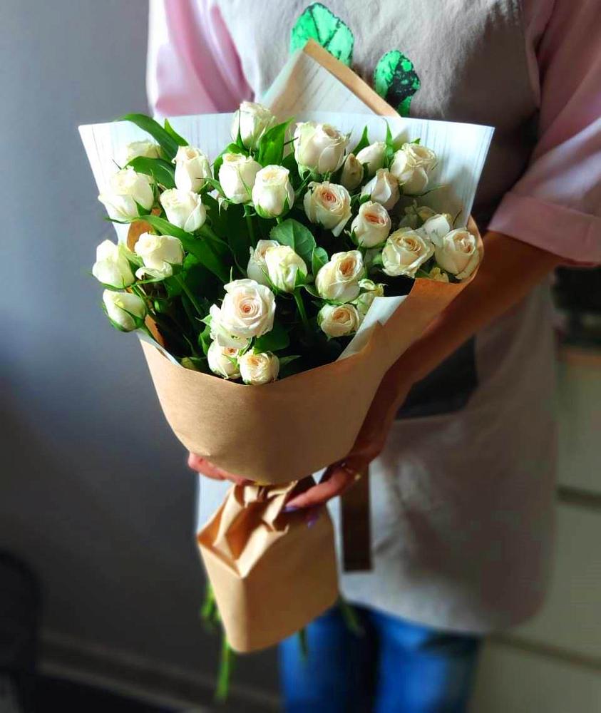 Букет цветов из: Розы в Кожве