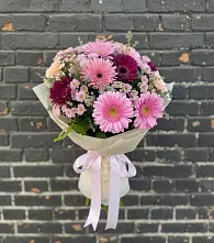 Букет цветов из:  Герберы и Хризантемы #REPLACE_PRED# Кожве