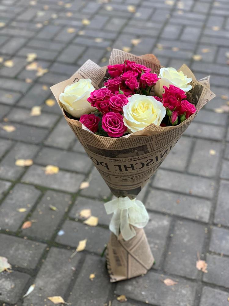 Букет цветов из: Розы в Кожве