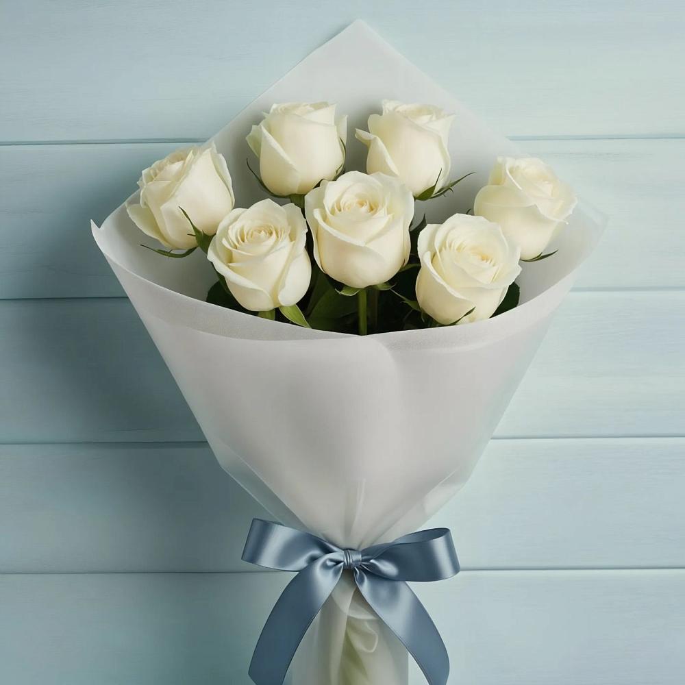 Букет 7 Белых роз Эдлесс Лав в Кожве